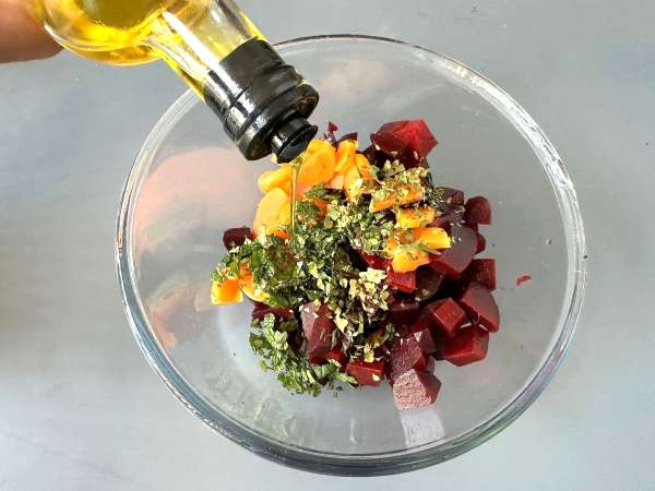 Beet salad with grilled halloumi - Preparation step 3