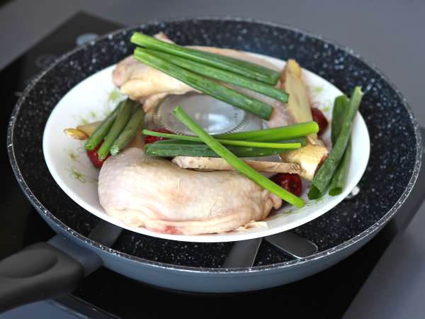 Steamed Chinese chicken with ginger: ultra-tender and fragrant - Preparation step 2