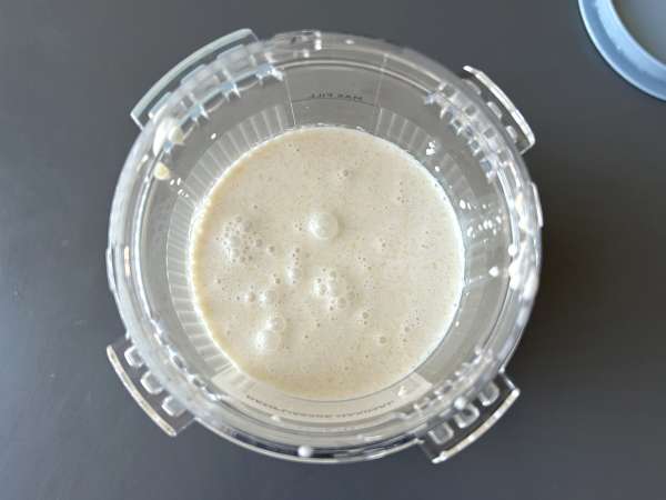 Coconut ice cream with the Ninja Creami - Preparation step 2