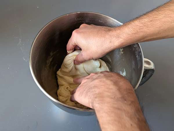 Rustic Focaccia with Onion and Rosemary - Preparation step 6