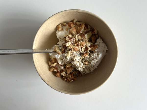 Thin-crust tart with figs, brie, and walnuts - Preparation step 1
