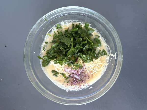 Air Fryer Savory Cottage Cheese Muffins - Preparation step 2