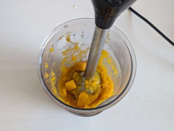 Lasagna with pumpkin, speck, and creamy, crunchy walnuts - Preparation step 4