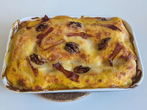 Lasagna with pumpkin, speck, and creamy, crunchy walnuts - Preparation step 9