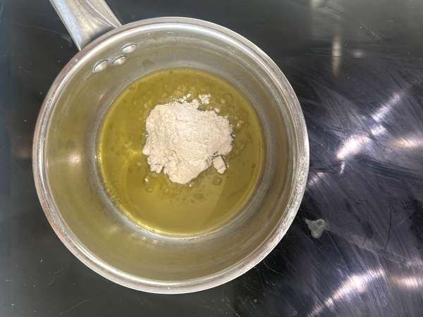 Palak tofu: Indian curry with spinach and tofu - Preparation step 1