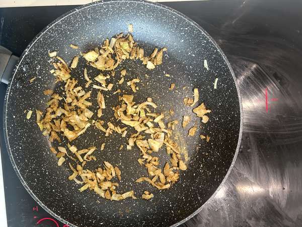 Palak tofu: Indian curry with spinach and tofu - Preparation step 7