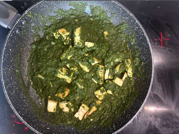 Palak tofu: Indian curry with spinach and tofu - Preparation step 10
