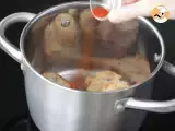 Spanish Garlic Soup - Video recipe ! - Preparation step 2