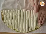 Step 2 - Pesto & parmesan breadsticks - Video recipe !