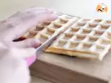 Pizza waffles - Video recipe ! - Preparation step 4