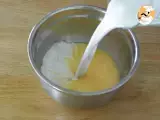 Coconut flan - Video recipe ! - Preparation step 2