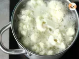 Step 1 - Cauliflower gratin with bechamel (white sauce) - Video recipe !