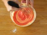 Surprise cake - Video recipe! - Preparation step 2