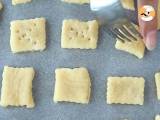 Homemade crackers - Video recipe! - Preparation step 4