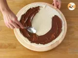 Dessert pizza with banana and chocolate - Video recipe! - Preparation step 1