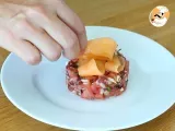 Prosciutto, tomato and cantaloupe tartare - Preparation step 5