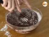 Step 3 - Zebra cake (steps and video)