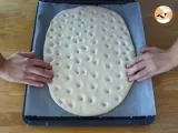 Focaccia, italian bread with rosemary - Preparation step 4