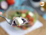 Greek salad - Horiatiki - Preparation step 4