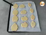 Step 4 - Halloween Molang biscuits