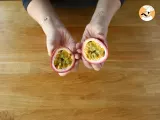 Pavlova with exotic fruits - Preparation step 5
