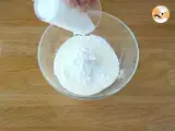 Layer cake with strawberries and mascarpone cream - Preparation step 6