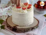 Layer cake with strawberries and mascarpone cream - Preparation step 11