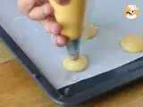 Craquelin topped vanilla cream puffs - Preparation step 12