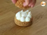 Craquelin topped vanilla cream puffs - Preparation step 17