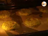 Zucchini and feta patties - Preparation step 6
