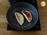 Stuffed Turkish crepes with feta and lemon - Gözleme - Preparation step 8