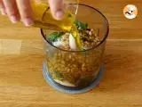 Homemade green pesto - pesto alla genovese - Preparation step 2