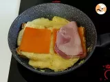 French toast omelette sandwich - Egg sandwich hack - Preparation step 4