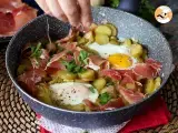 Step 5 - Huevos rotos, the super easy Spanish recipe - Broken eggs