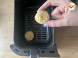 Breaded babybel cheese wheels in Air Fryer - Preparation step 3