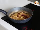 How to cook Buldak carbonara flavor ramen? The best recipe with milk and cheese! - Preparation step 8