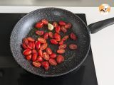 Creamy pasta with burrata cheese and cherry tomatoes - Preparation step 1