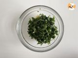 Chimichurri sauce: the perfect touch for your barbecues and barbecues. - Preparation step 3