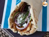 Gyros with halloumi, a vegetarian version of the Greek sandwich! - Preparation step 10