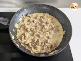 Creamy pasta with mushrooms and sausage - Preparation step 6