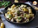 Creamy pasta with mushrooms and sausage - Preparation step 9