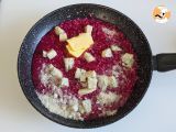 Beet and gorgonzola risotto: an explosion of color and intense flavors - Preparation step 7