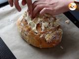 Tartiflette-style stuffed hedgehog bread - Preparation step 7