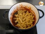 Pasta with sausage sauce: a simple dish with intense flavor - Preparation step 7