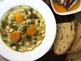 Fasolada: a traditional Greek white bean soup recipe - Preparation step 4