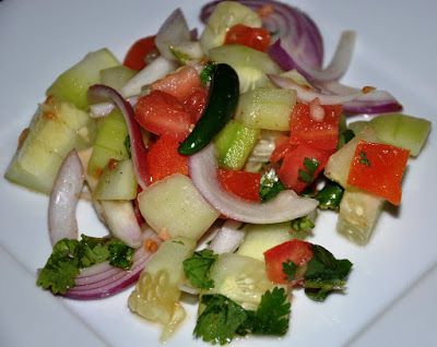 A Basic Indian Salad Tamatar Piyaz Aur Kheera Salad - Recipe Petitchef