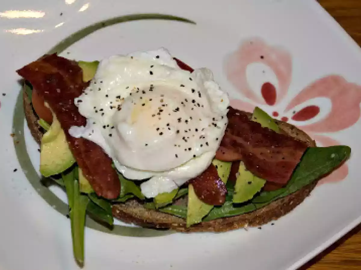 A belt! (Bacon, Egg, Lettuce, Tomato Sandwich)