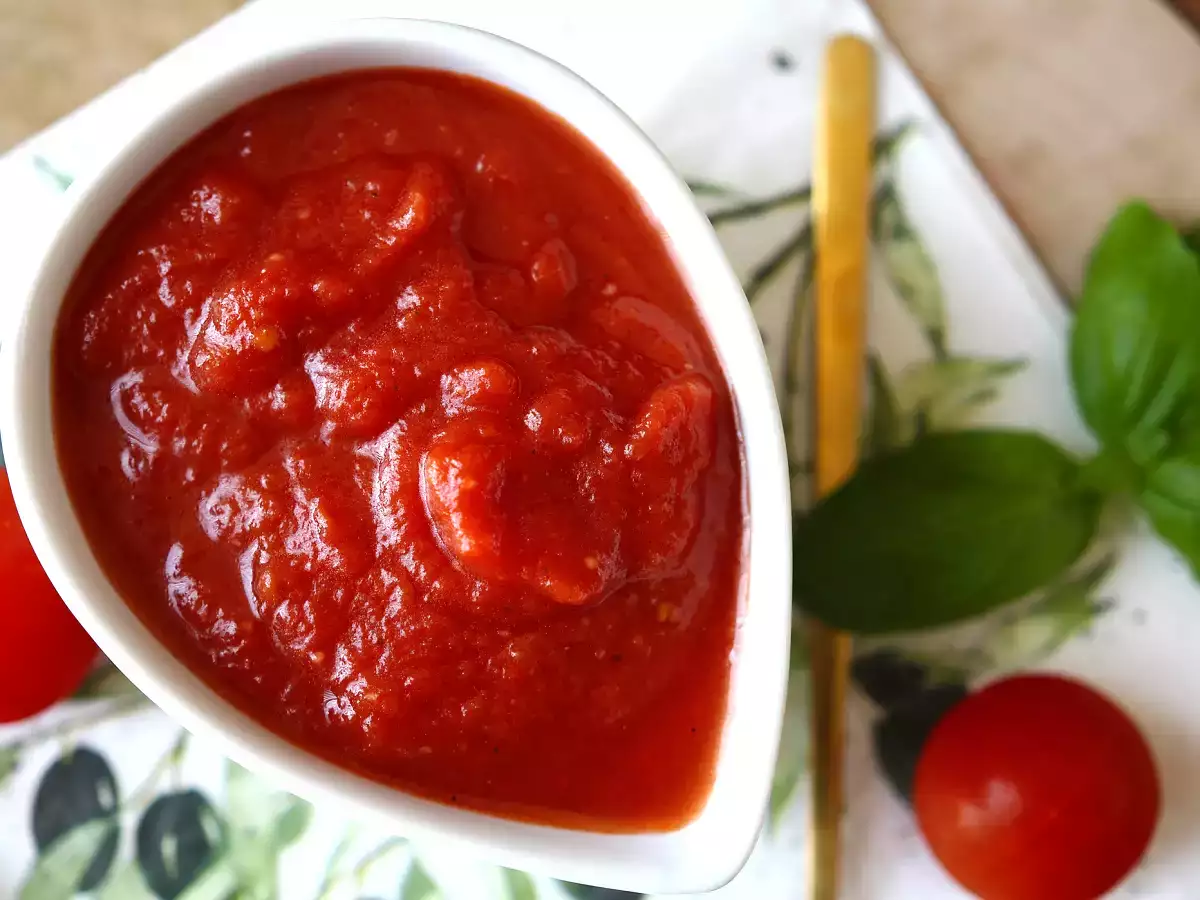 A full-flavoured raw tomato sauce, ideal as a topping for pizza or pinsa. - photo 5