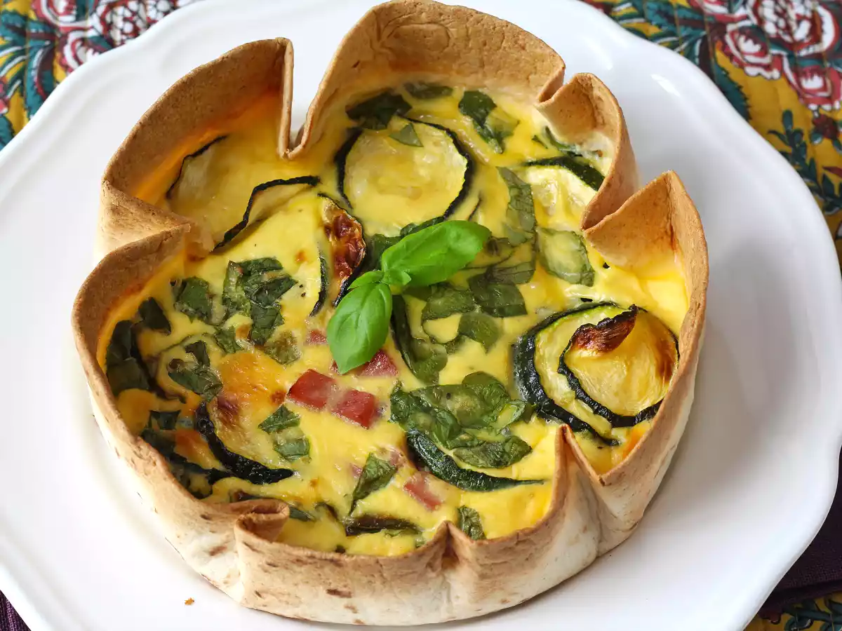 A quiche with a tortilla crust? It's possible! A light recipe, perfect for summer! - photo 4