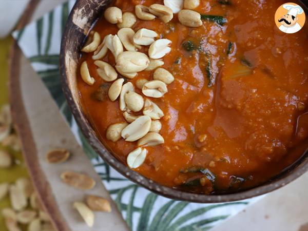 African peanut soup: tomato, peanut and swiss chard - photo 3